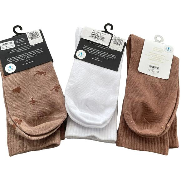 NWT Pacsun 3 Pack Playboy and Mushroom Socks - Picture 4 of 4